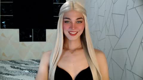 MISS IVANA online show from January 14, 2:06 am