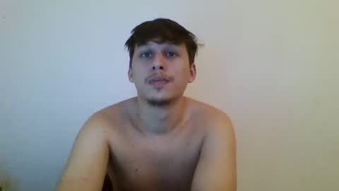 fuckmales21 online show from December 15, 8:46 pm