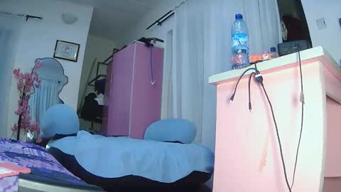 fuckmehot4 online show from October 14, 6:09 pm