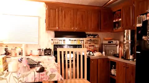 Snapshot of fuckmypussyplz1 chatting on February 16, 10:55 am fuckmypussyplz1 online show from February 16, 10:55 am