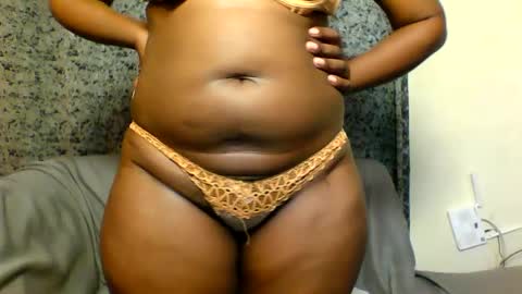 Snapshot of fuckpussy_18 chatting on February 14, 8:49 pm fuckpussy_18 online show from February 14, 8:49 pm