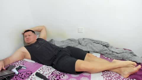 Snapshot of fuckynations chatting on December 8, 2:41 pm Fuckdirtymen online show from December 8, 2:41 pm