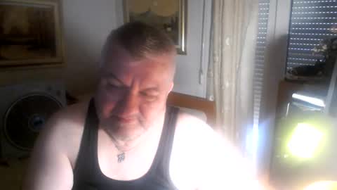 fukingcrazy online show from June 9, 6:36 am