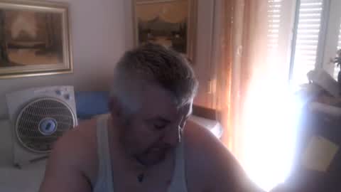 fukingcrazy online show from July 1, 10:06 am