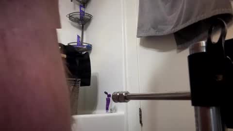 Snapshot of fukmyass247 chatting on December 6, 11:11 am fukmyass247 online show from December 6, 11:11 am