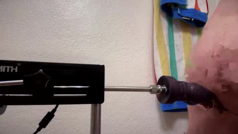 Snapshot of fukmyass247 chatting on January 12, 1:37 pm fukmyass247 online show from January 12, 1:37 pm