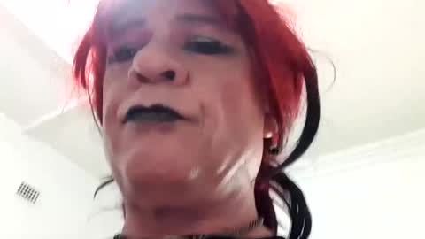 Pizzaz online show from December 7, 3:14 am