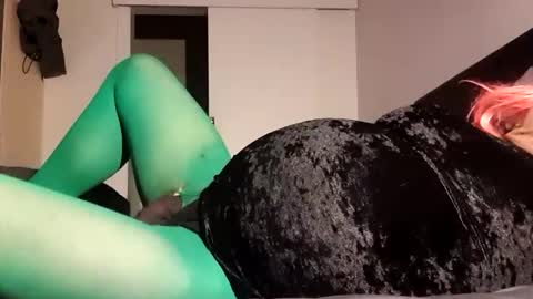 Pizzaz online show from February 17, 3:42 pm