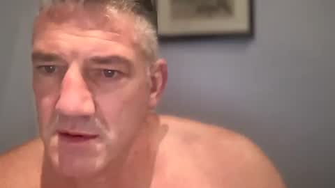 fullback_15 online show from October 12, 3:22 pm