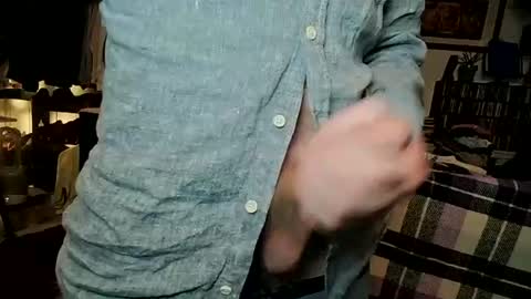 Snapshot of fullsvc chatting on December 6, 7:32 am fullsvc online show from December 6, 7:32 am