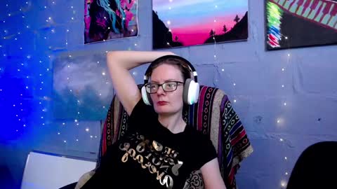 Snapshot of funafterdark13 chatting on January 3, 2:08 pm Princess Nellie Captain Simon online show from January 3, 2:08 pm