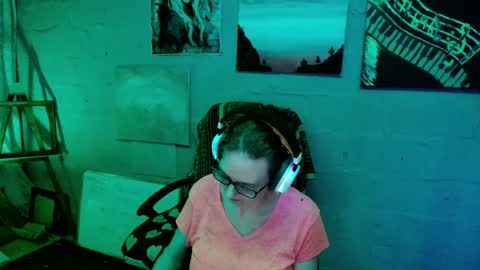 Snapshot of funafterdark13 chatting on January 12, 2:24 am Princess Nellie Captain Simon online show from January 12, 2:24 am