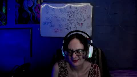 Snapshot of funafterdark13 chatting on January 30, 6:54 pm Princess Nellie Captain Simon online show from January 30, 6:54 pm