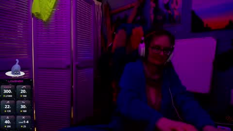 Snapshot of funafterdark13 chatting on September 16, 2:23 am Princess Nellie Captain Simon online show from September 16, 2:23 am