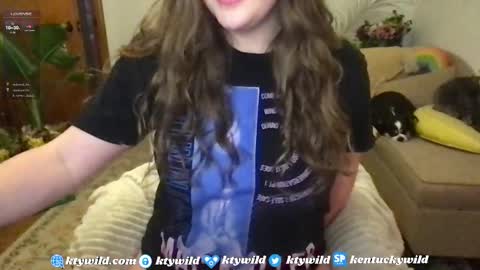 Snapshot of funcamkw chatting on February 26, 11:15 pm Thank you for visiting I hope you had fun 3 online show from February 26, 11:15 pm