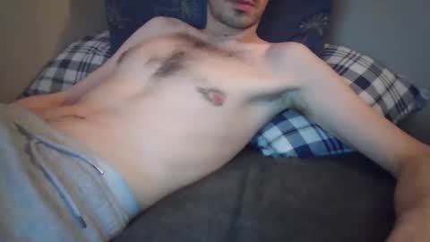 fundude1993 online show from December 26, 5:40 pm