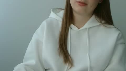 Emma online show from November 29, 8:17 am