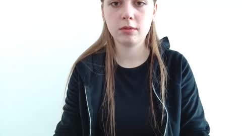 Emma online show from March 14, 10:10 am