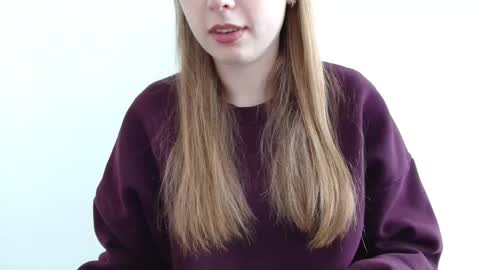 Emma online show from April 7, 8:04 am