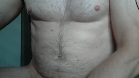 funguy1979100 online show from June 14, 1:46 pm