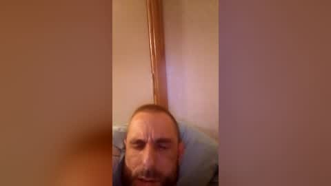 Snapshot of funinbed607918 chatting on June 17, 8:50 am funinbed607918 online show from June 17, 8:50 am