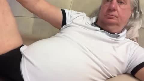 funnyhans online show from May 14, 6:26 pm