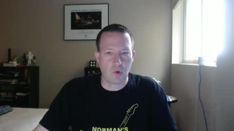 Snapshot of funplaytimesayhello chatting on November 1, 8:44 pm Hello online show from November 1, 8:44 pm