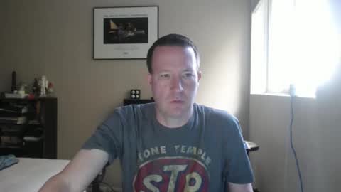 Snapshot of funplaytimesayhello chatting on November 9, 8:29 pm Hello online show from November 9, 8:29 pm