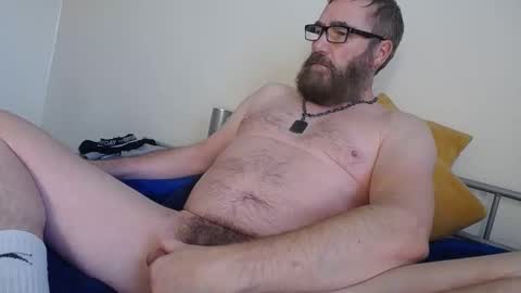 furbeef4lad80 online show from January 14, 8:09 am