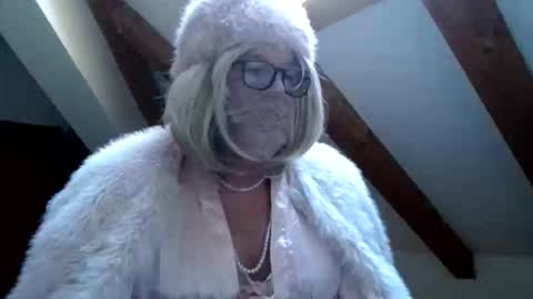 Dany online show from June 6, 2:11 pm