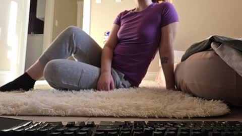 fuxkme_jen online show from December 2, 2:30 pm