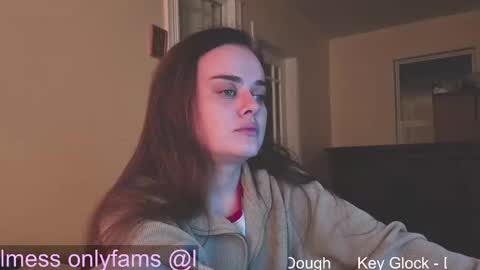 fuxkme_jen online show from September 10, 11:27 pm