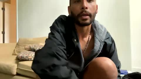 fvvkboyy online show from March 11, 11:15 pm