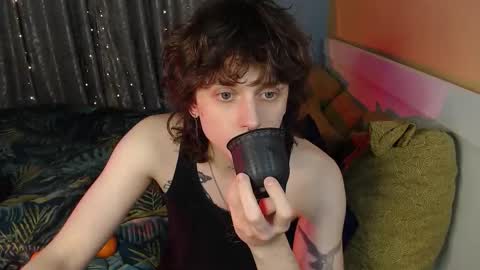 Ian online show from January 6, 2:26 am