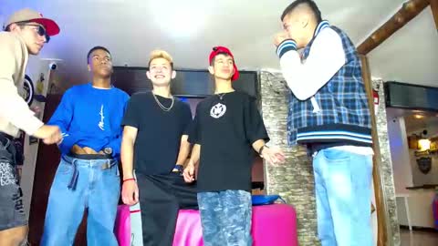 Snapshot of g4mens chatting on September 23, 4:54 pm G4MENS online show from September 23, 4:54 pm