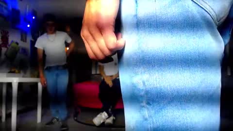 Snapshot of g4mens chatting on October 4, 2:59 pm G4MENS online show from October 4, 2:59 pm