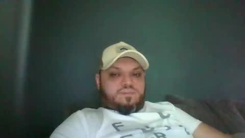 Snapshot of g_l_u_s_g_a_n chatting on February 16, 11:17 am Glusgan online show from February 16, 11:17 am