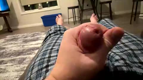 g_rat1990 online show from December 3, 6:43 am