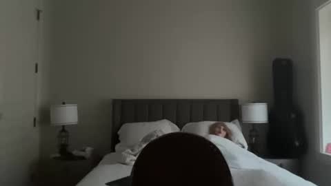 g_t_604 online show from April 16, 2:45 am