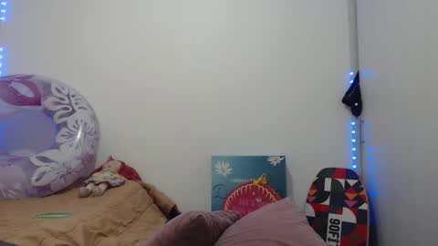 Gabriela online show from March 20, 11:09 pm