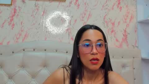 Snapshot of gabbieprice chatting on October 16, 6:09 pm Gabbie online show from October 16, 6:09 pm