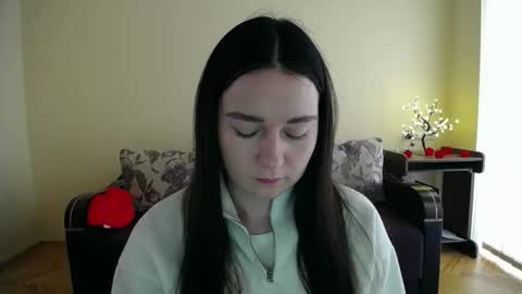 Jaklin online show from February 19, 9:38 am