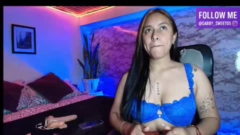 Snapshot of gabby_sweet5 chatting on November 10, 5:50 am Gabby Sweet online show from November 10, 5:50 am