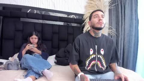 Snapshot of gabbyanddominic chatting on July 28, 12:12 pm Gabby And Dominic online show from July 28, 12:12 pm