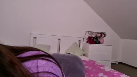 Snapshot of gabi_carter chatting on January 31, 9:05 am GabiCarter online show from January 31, 9:05 am