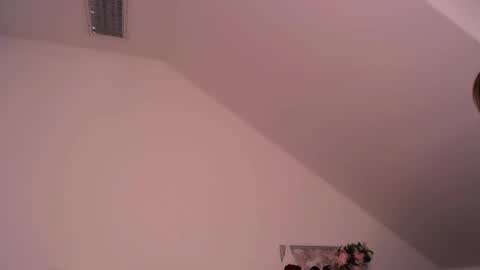 Snapshot of gabi_carter chatting on February 18, 10:05 am GabiCarter online show from February 18, 10:05 am