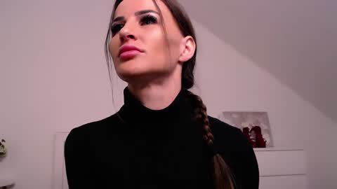 Snapshot of gabi_carter chatting on March 4, 7:41 am GabiCarter online show from March 4, 7:41 am