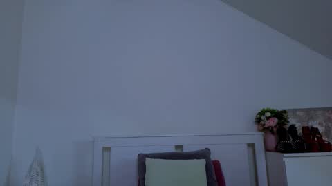 Snapshot of gabi_carter chatting on October 3, 6:43 am GabiCarter online show from October 3, 6:43 am