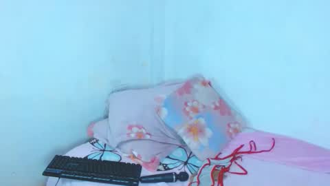 gabi_jhons_23 online show from April 14, 8:20 am