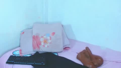 gabi_jhons_23 online show from April 21, 9:04 am